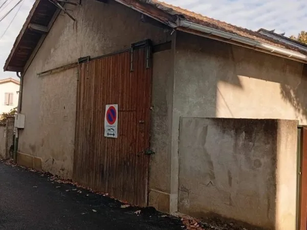 Parking 67 m²