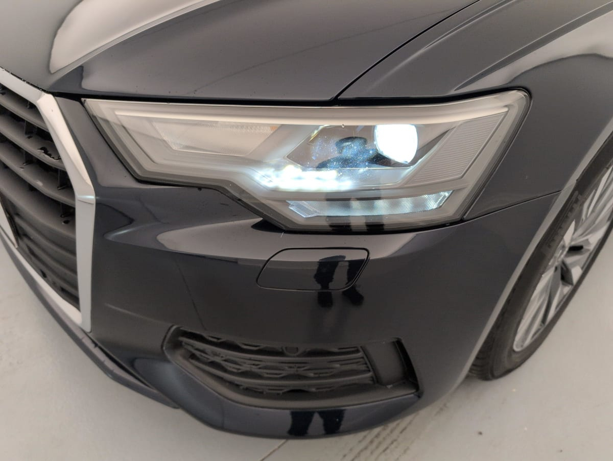 Audi A6 Avant — photo 20