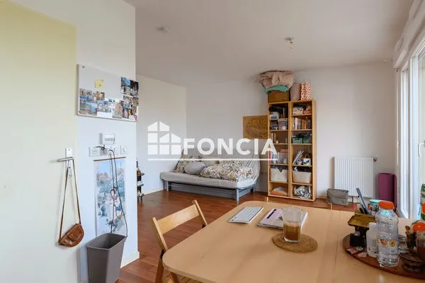 Studio 1 pièce 27 m²