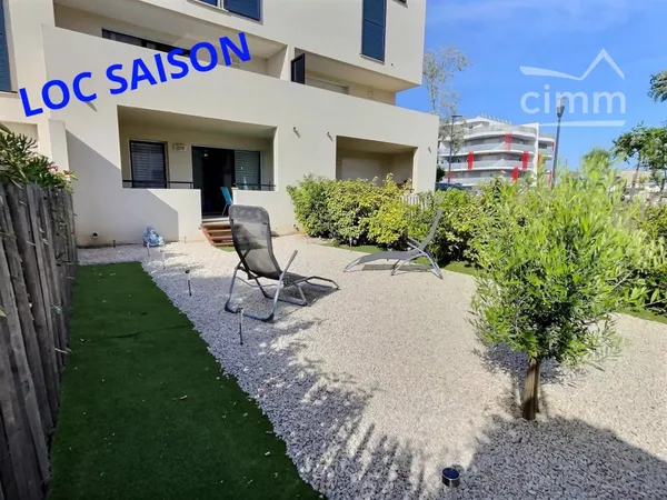 Appartement avec un jardin et parking privé