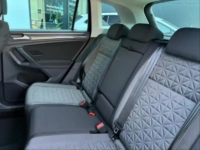 Volkswagen Tiguan 2.0 tdi 150ch life plus dsg7 — photo 23
