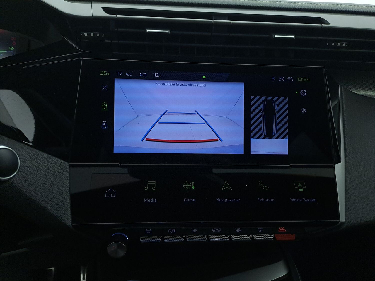 Peugeot 308 SW — photo 11