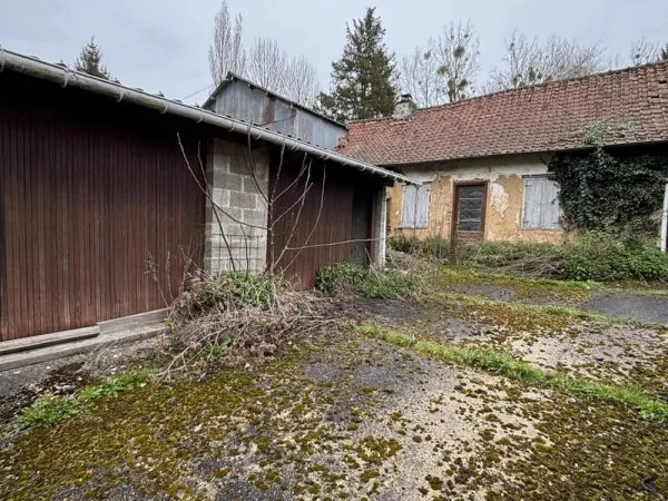 Terrain 1 579 m2 avec dépendances CU opérationnel validé