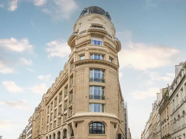 Bureaux 1220 m²