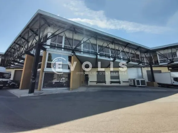 Local d'activité 1410 m²