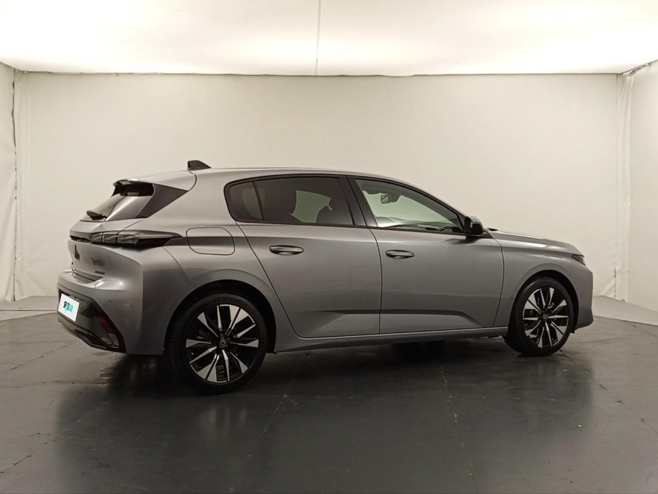 Peugeot 308 hybrid 145 e-dcs6 allure — photo 5