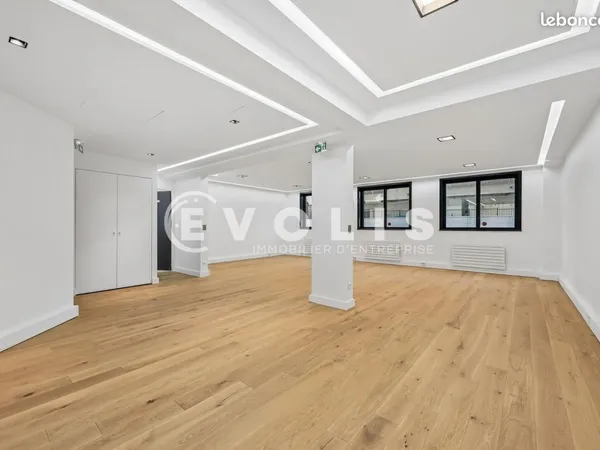 Bureaux 145 m²
