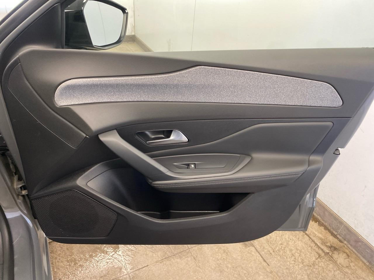 Peugeot 308 sw bluehdi 130ch s&s eat8 allure — photo 25