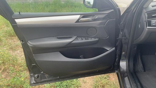 BMW X4 2 20D 190 - Xline – 2015 – 165851 km – Diesel – Boîte Automatique — photo 22