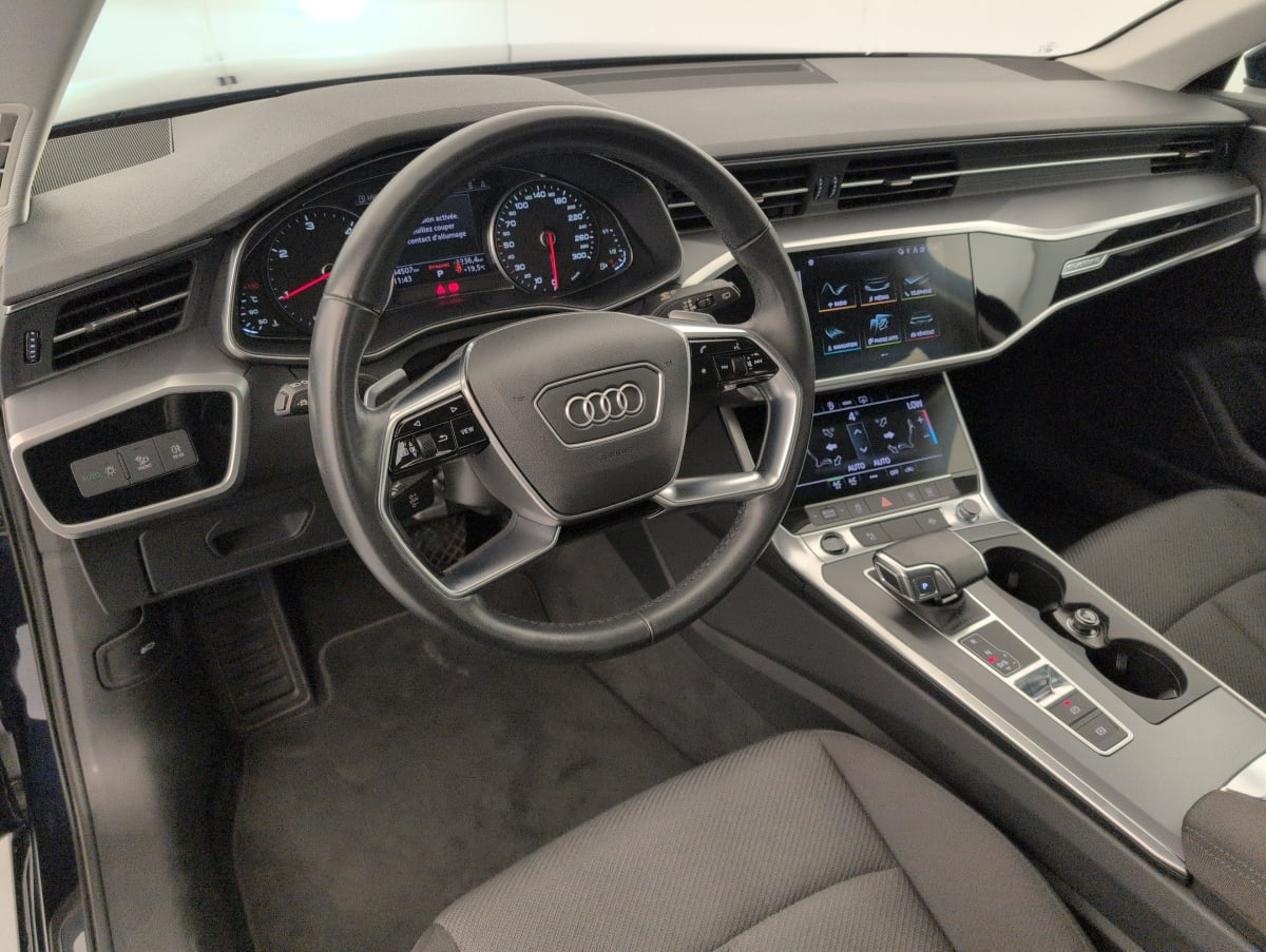 Audi A6 Avant — photo 14