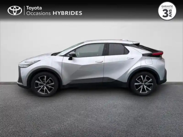 Toyota C-Hr 2.0 hybride rechargeable 225ch design ng23 — photo 3