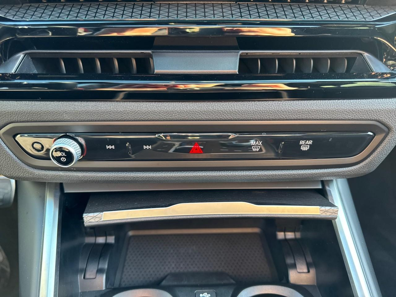 Bmw Serie 3 20da xdrive 190ch m sport — photo 18