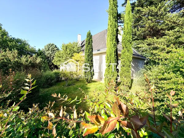 Maison Bouchemaine