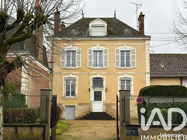 Maison de ville 7 pièces 163 m²