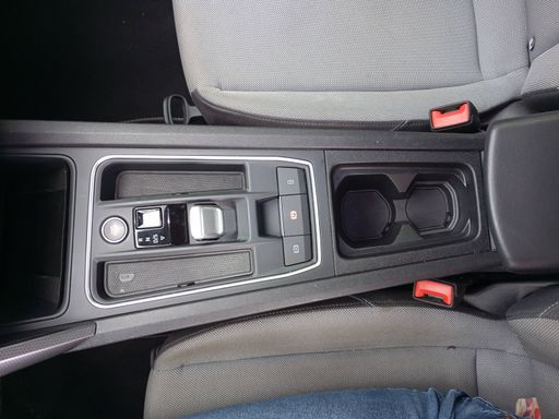 Seat Leon 2.0 TDi 150 DSG7 - Style Business – 2020 – 135803 km – Diesel – Boîte Automatique — photo 24