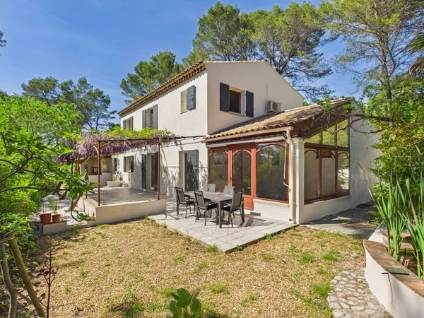 Maison 5 pièces 190 m²