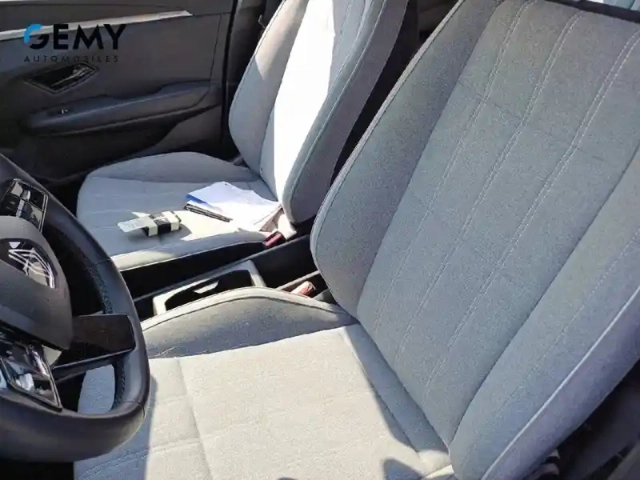 Renault Megane e-tech ev60 220 ch optimum charge — photo 9