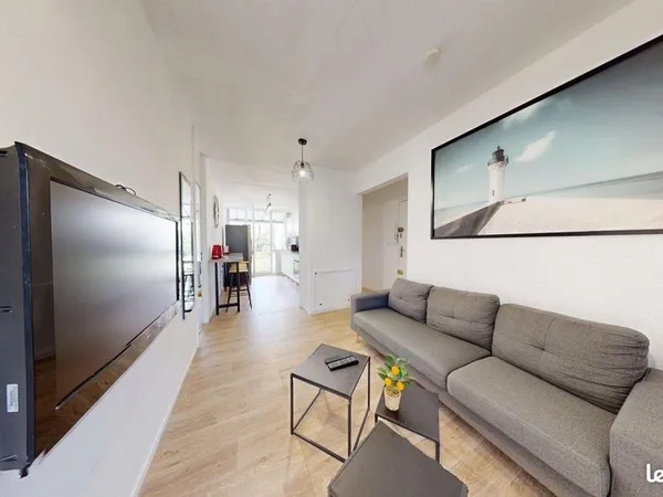 Chambre 6 pièces 97 m²