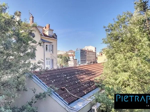 Appartement 4 pièces 105 m²