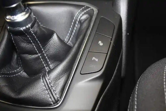 Ford Focus sw 1.0 ecoboost 125 s&amp;s — photo 34