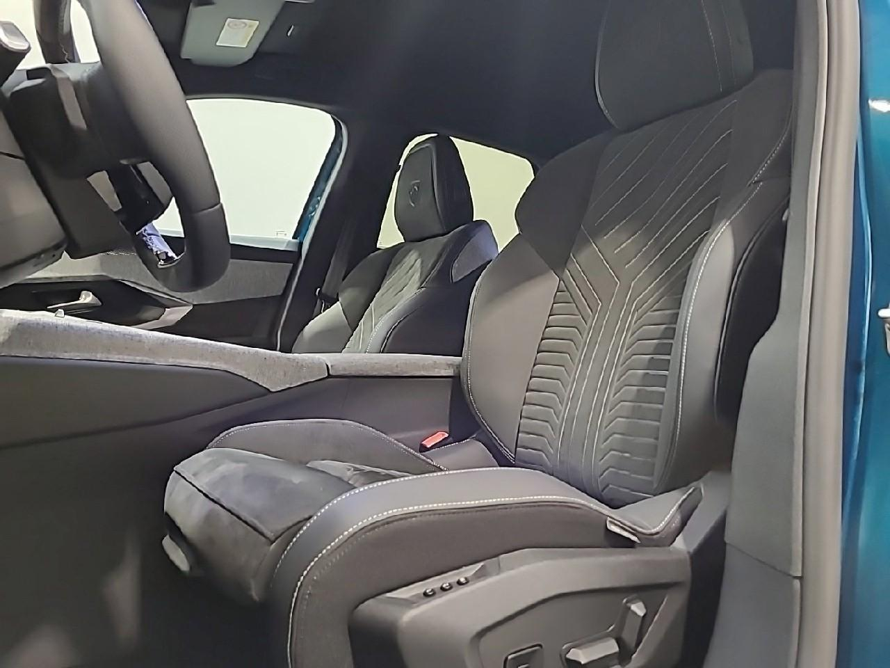 Peugeot 3008 hybrid 145 e-dcs6 gt — photo 10