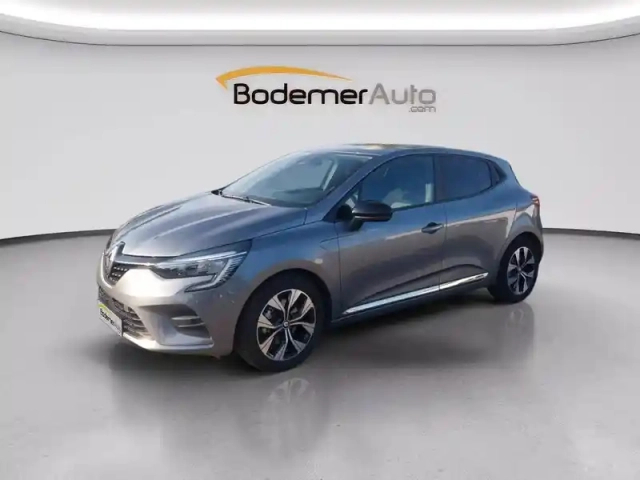 Renault Clio e-tech full hybrid 145