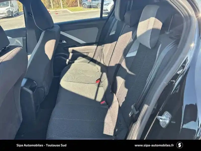 Opel Astra 1.2 turbo 110 ch bvm6 — photo 14