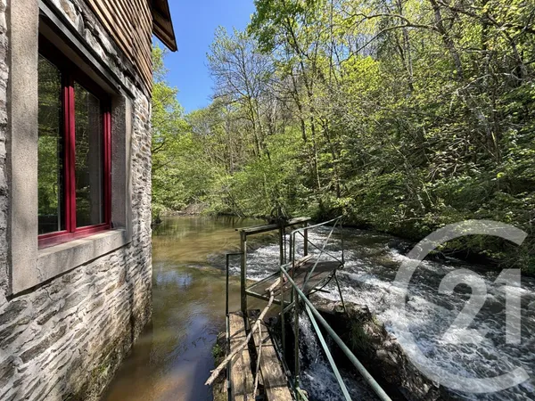 Maison 6 pièces 280 m²