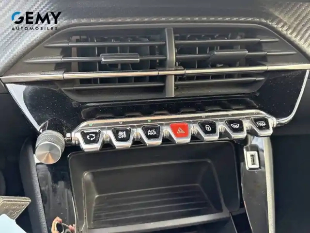 Peugeot 208 puretech 75 s&amp;s bvm5 — photo 14
