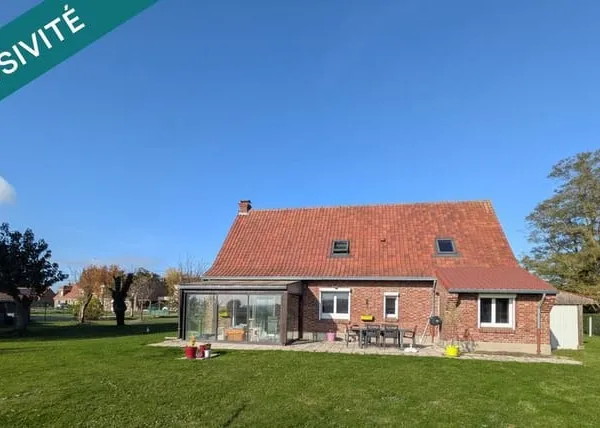 Maison individuelle en brique  Richebourg possibilité semi plain-pied et parcelle divisible constru