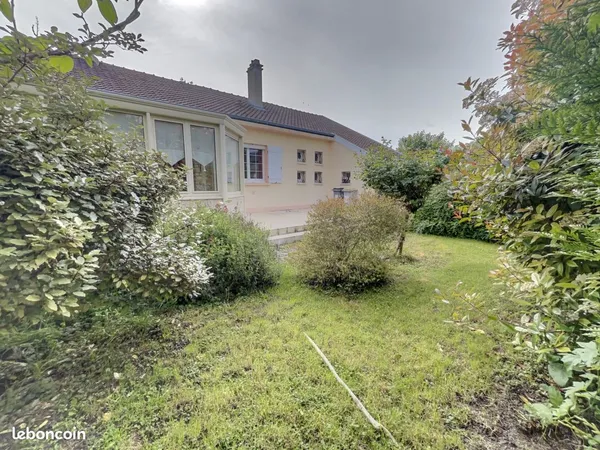 Maison de plain pied a 15 mn du centre reims