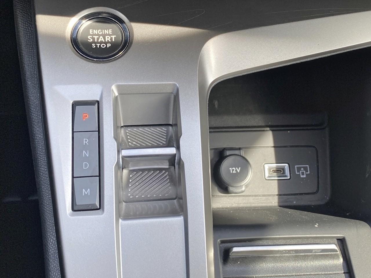 Peugeot 308 1.2 hybrid 145ch allure e-dcs6 — photo 16