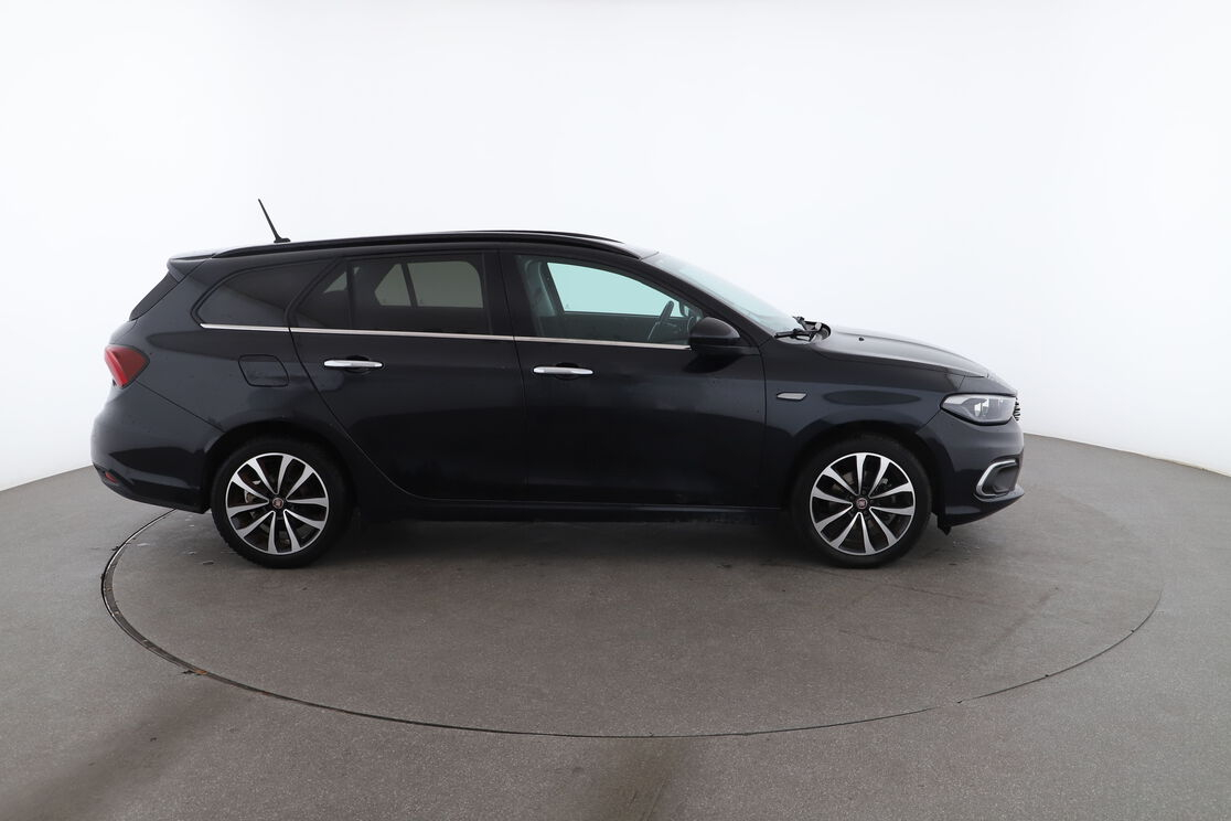 Fiat Tipo SW 1.4 T-Jet Lounge — photo 6