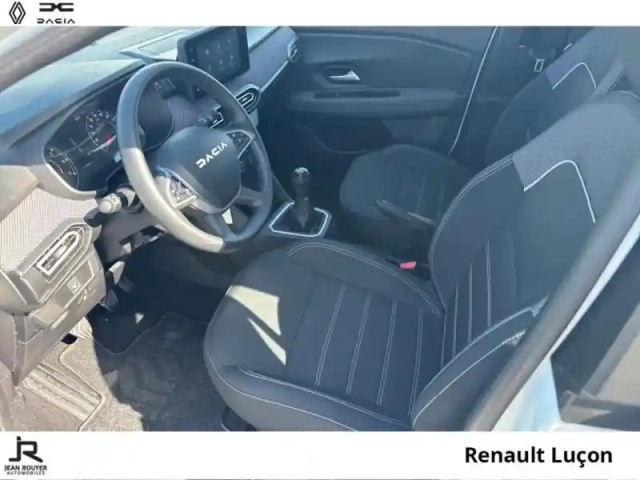 Dacia Sandero 1.0 sce 65ch expression — photo 3