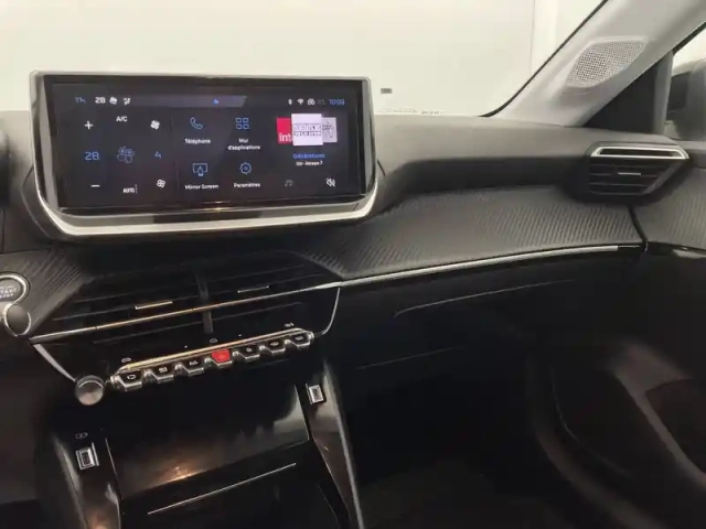 Peugeot 208 puretech 100 s&amp;s eat8 — photo 60