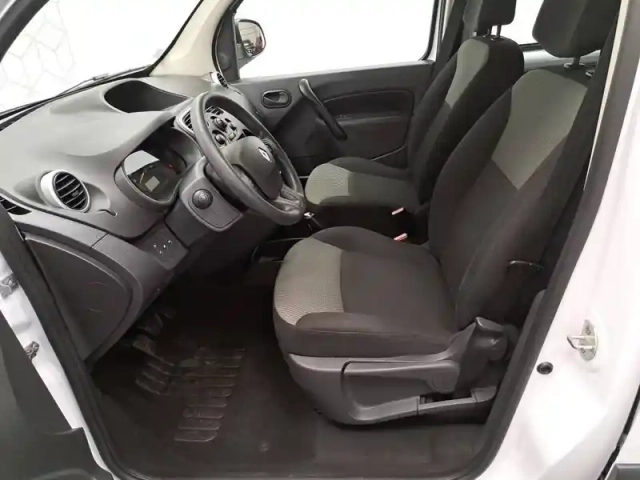 Renault Kangoo blue dci 80 — photo 26