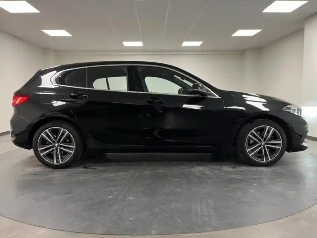 Bmw Serie 1 série 1 118da 150ch business design 8cv — photo 3