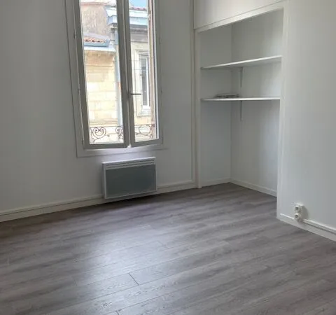 Studio 14.76 m² - rue Servandoni