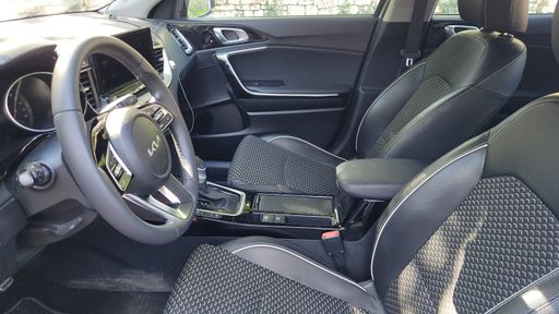 Kia XCeed 1.5 T-GDI 140 DCT7 - Active – 2024 – 37649 km – Essence – Boîte Automatique — photo 22