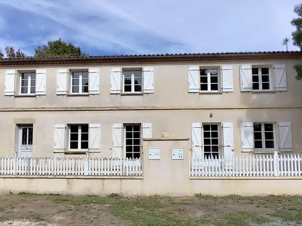 Maison 5 pièces 202 m²