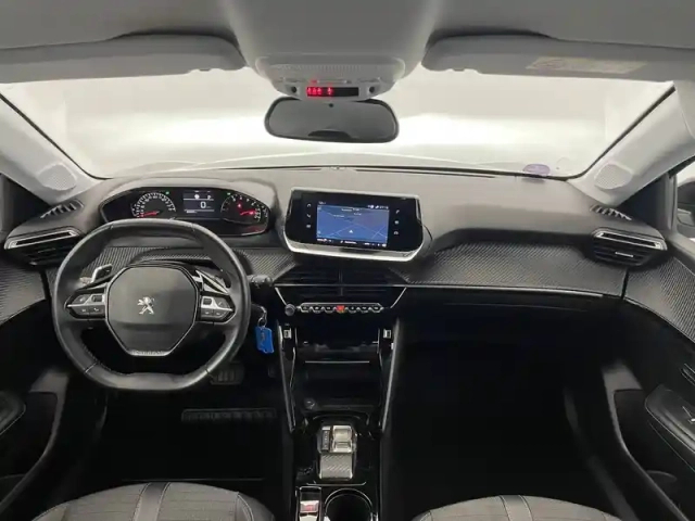 Peugeot 208 puretech 100 s&amp;s eat8 — photo 89