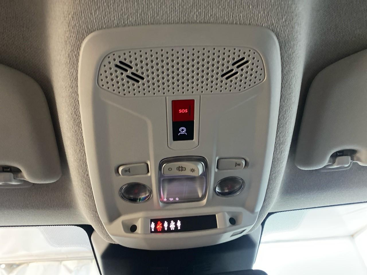 Citroën C4 X hybride 145 ch e-dcs6 max — photo 19