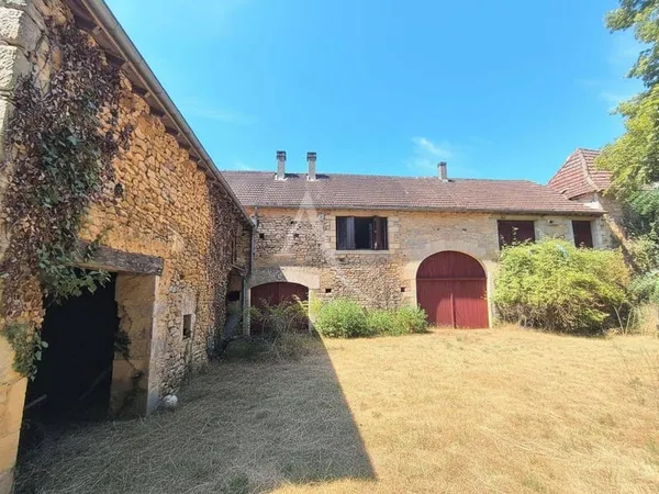 Maison 5 pièces 221 m²