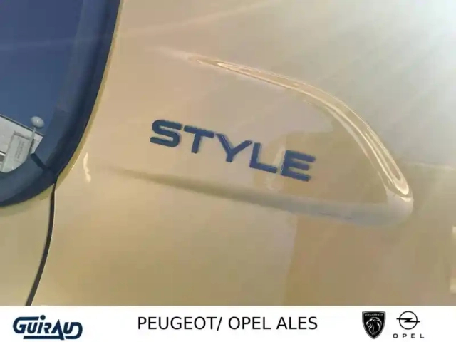 Peugeot 208 electrique 50 kwh 136ch — photo 9