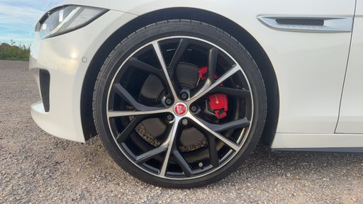 Jaguar XE 3.0 SC V6 340 BVA - S – 2016 – 62831 km – Essence – Boîte Automatique — photo 20
