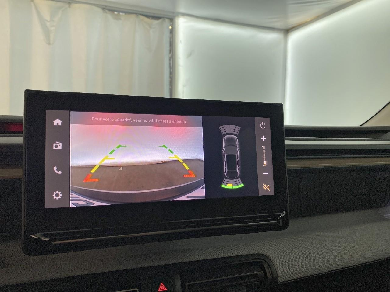 Citroën C3 Aircross hybride 145 ch aut plus — photo 17