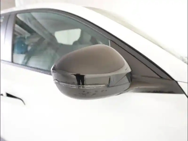 Renault Megane e-tech electric ev60 130ch evolution er optimum charge — photo 11