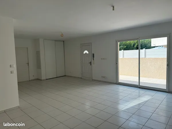 Maison 3 pièces 74 m2 avec jardin