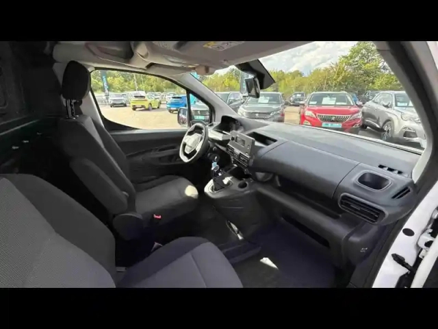 Peugeot Partner standard 650kg bluehdi 100ch s&amp;s — photo 15