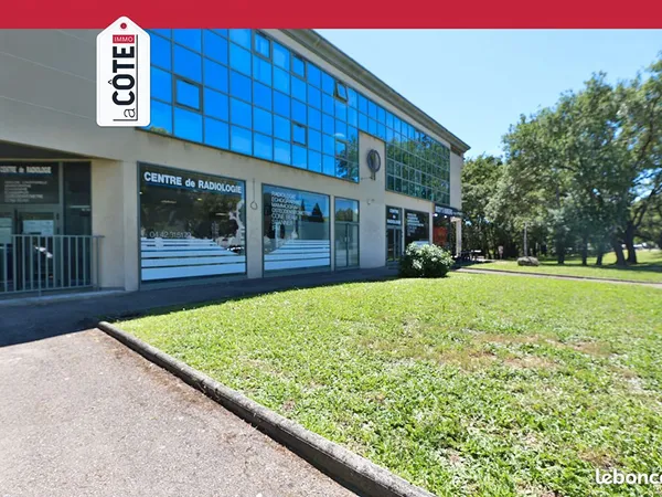 Bureaux 70 m² MARIGNANE